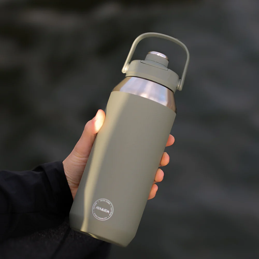 AYA&IDA Sports Bottle - Tropical Green (700ml) - Image 3